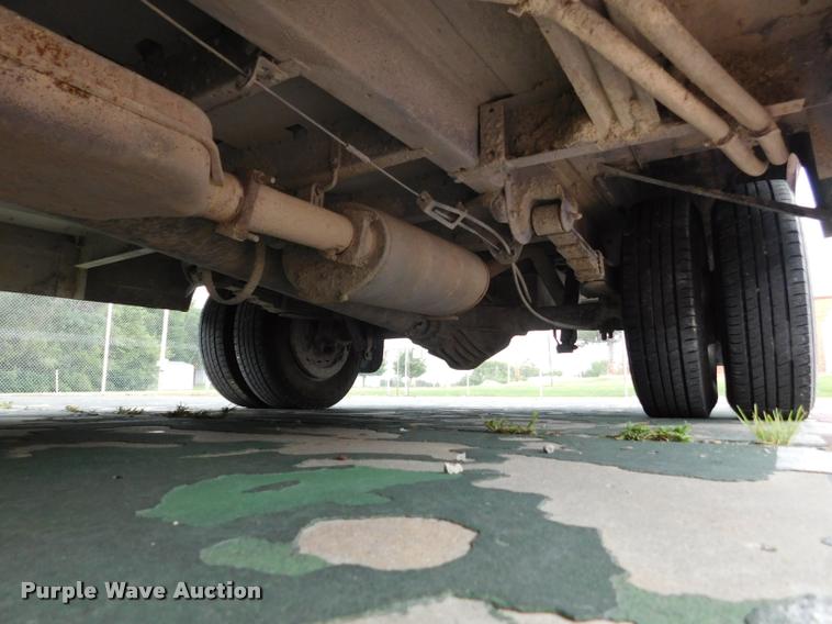 image for item DB9464 1996 Chevrolet G30 school bus