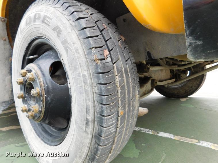 image for item DB9464 1996 Chevrolet G30 school bus