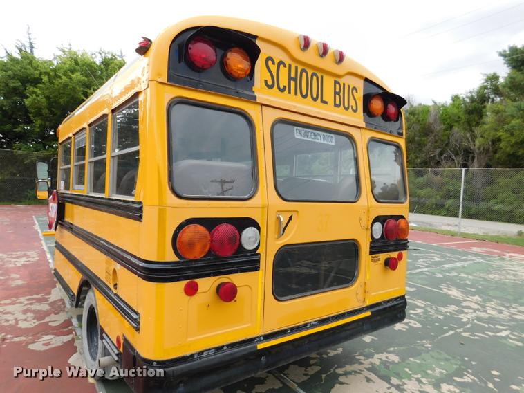 image for item DB9464 1996 Chevrolet G30 school bus