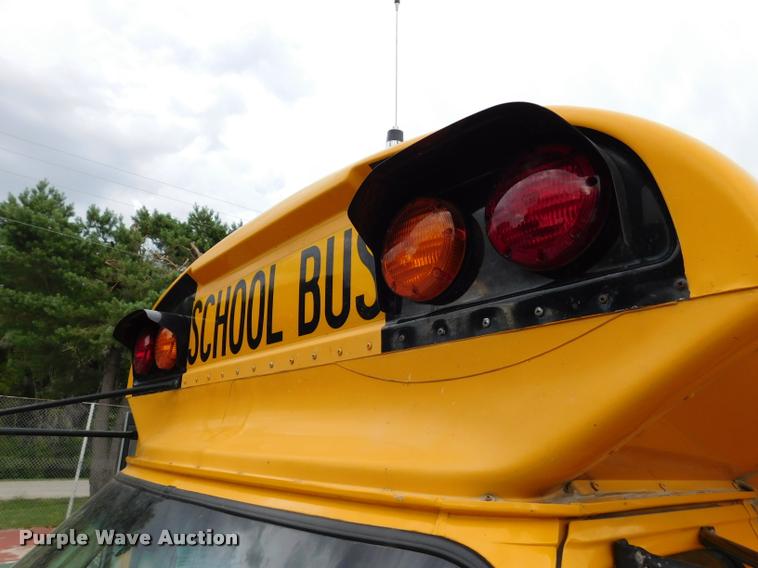 image for item DB9464 1996 Chevrolet G30 school bus