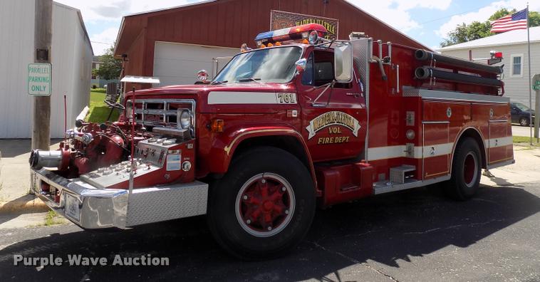 image for item DC4986 1980 GMC 7000 fire truck