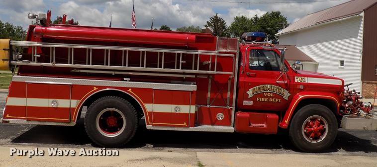 image for item DC4986 1980 GMC 7000 fire truck