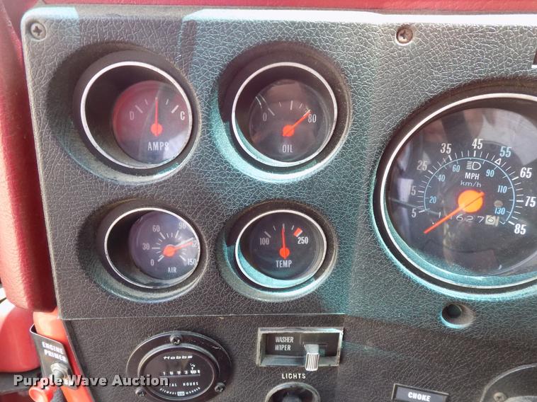 image for item DC4986 1980 GMC 7000 fire truck