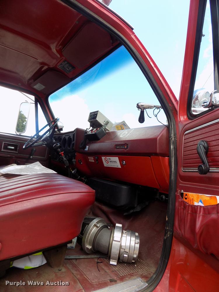 image for item DC4986 1980 GMC 7000 fire truck