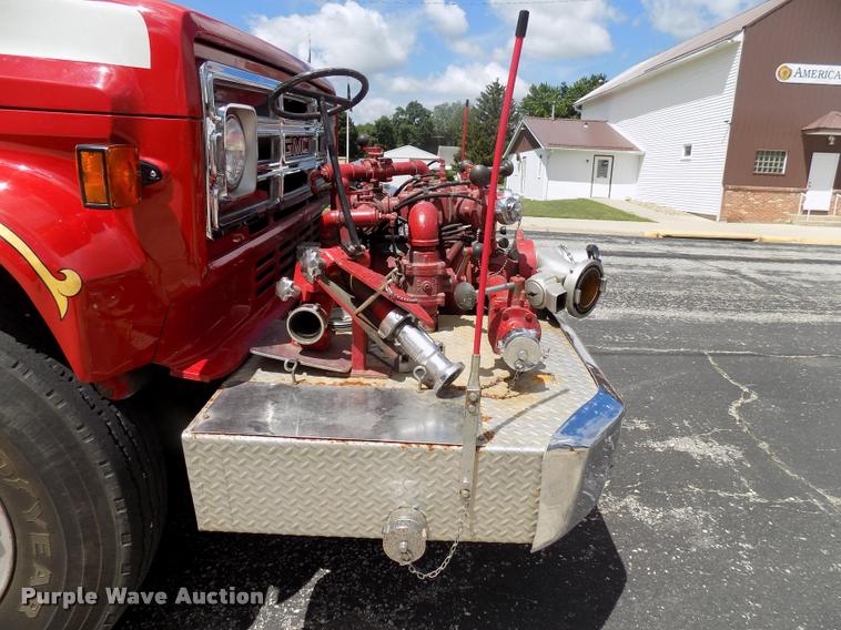 image for item DC4986 1980 GMC 7000 fire truck
