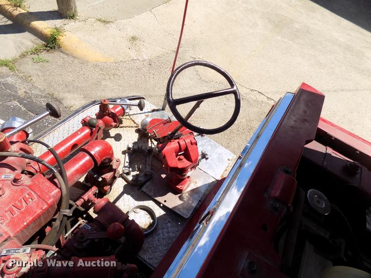 image for item DC4986 1980 GMC 7000 fire truck