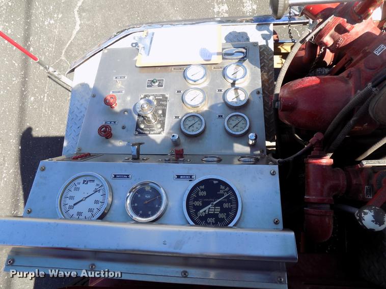 image for item DC4986 1980 GMC 7000 fire truck