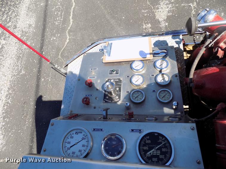 image for item DC4986 1980 GMC 7000 fire truck