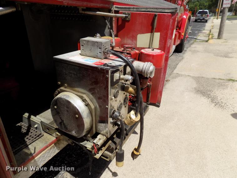 image for item DC4986 1980 GMC 7000 fire truck