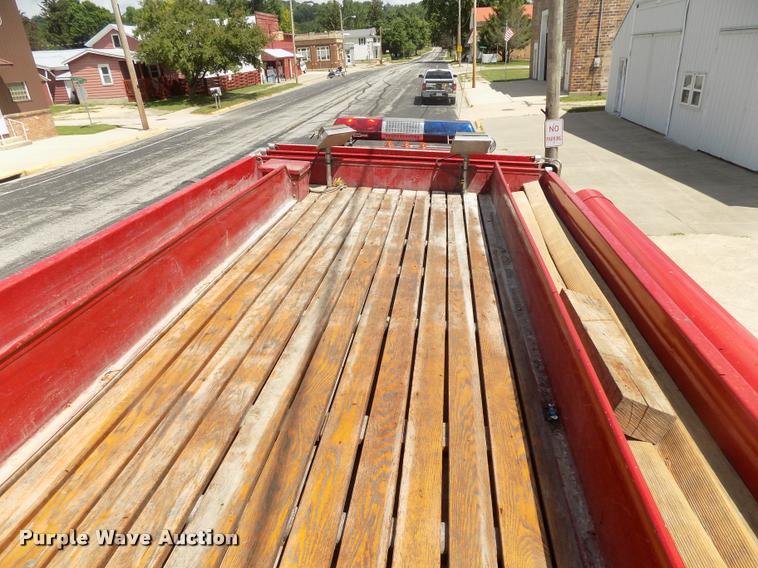 image for item DC4986 1980 GMC 7000 fire truck