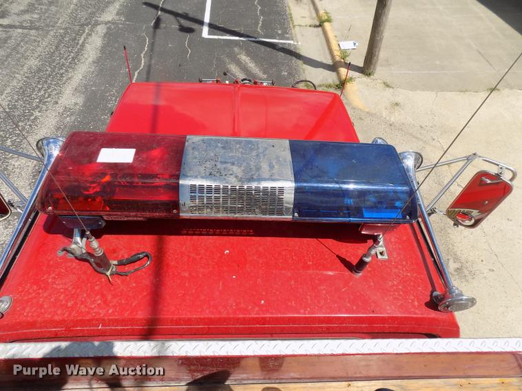 image for item DC4986 1980 GMC 7000 fire truck