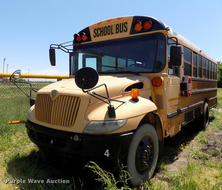 image for item DC7228 2007 International CE school bus