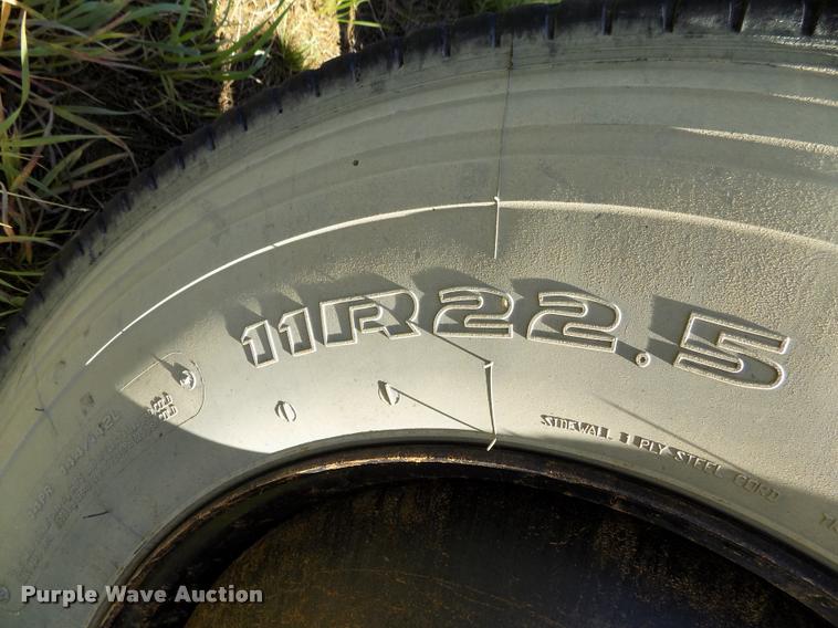 image for item DC7228 2007 International CE school bus