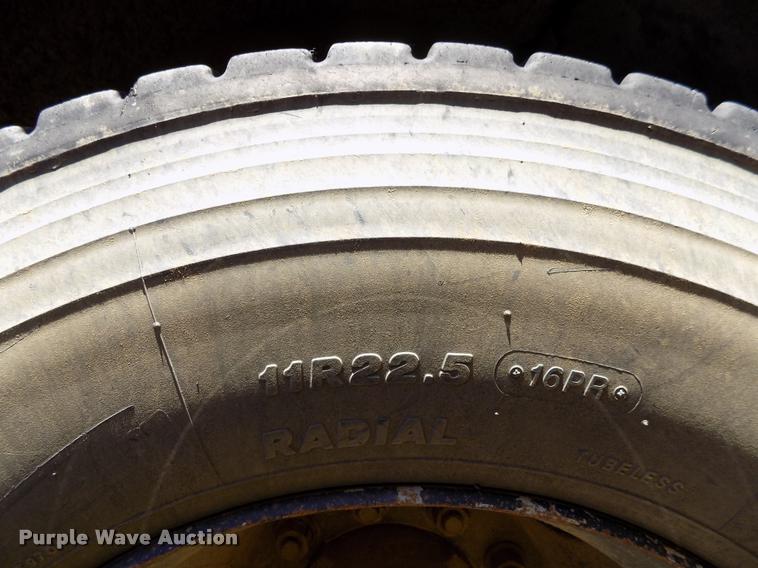 image for item DC7228 2007 International CE school bus