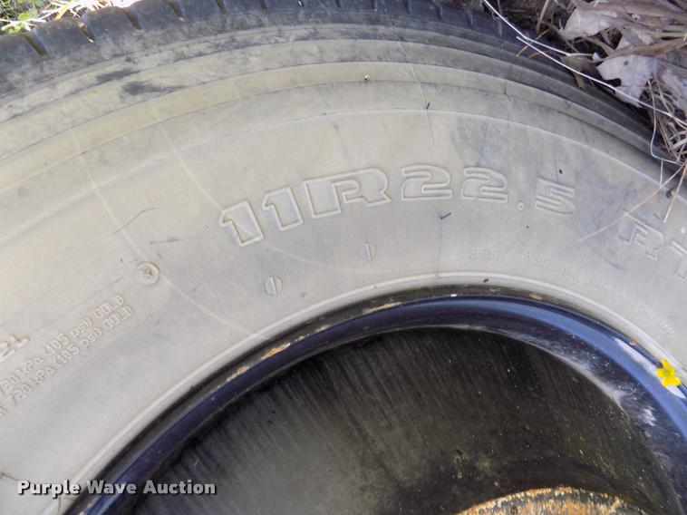 image for item DC7228 2007 International CE school bus