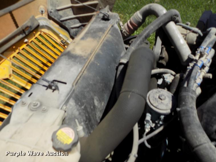 image for item DC7228 2007 International CE school bus