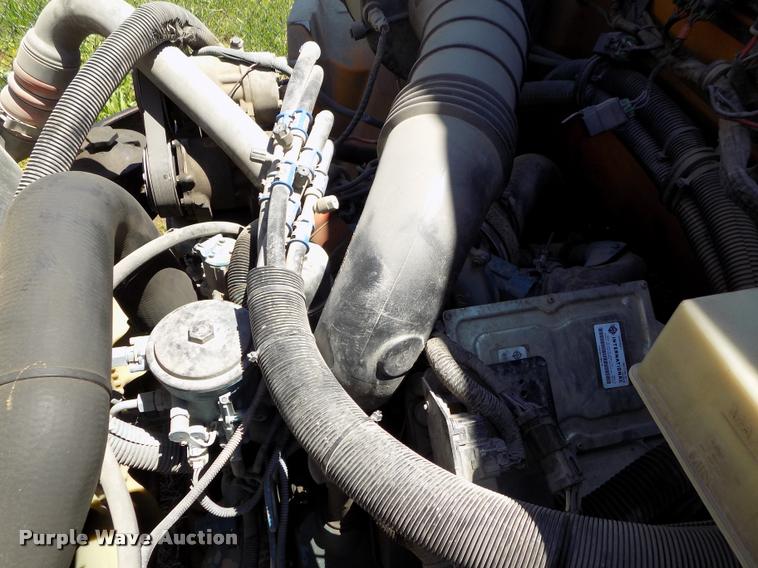 image for item DC7228 2007 International CE school bus