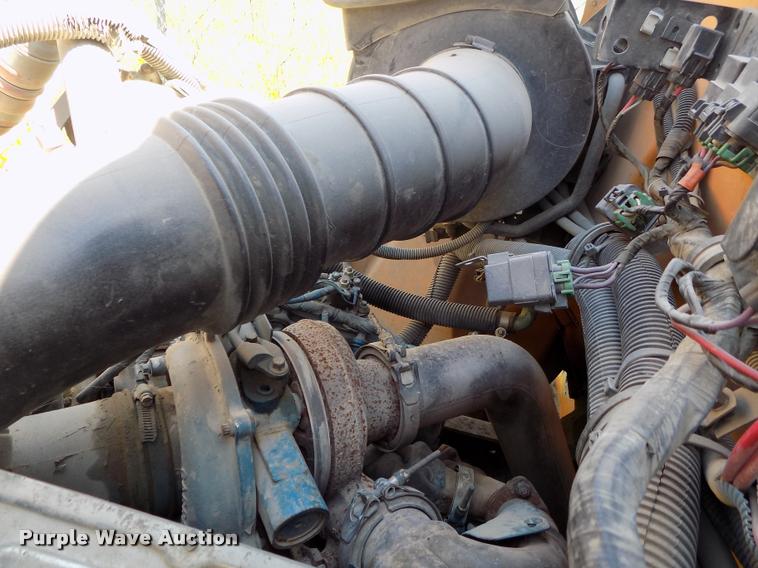 image for item DC7228 2007 International CE school bus