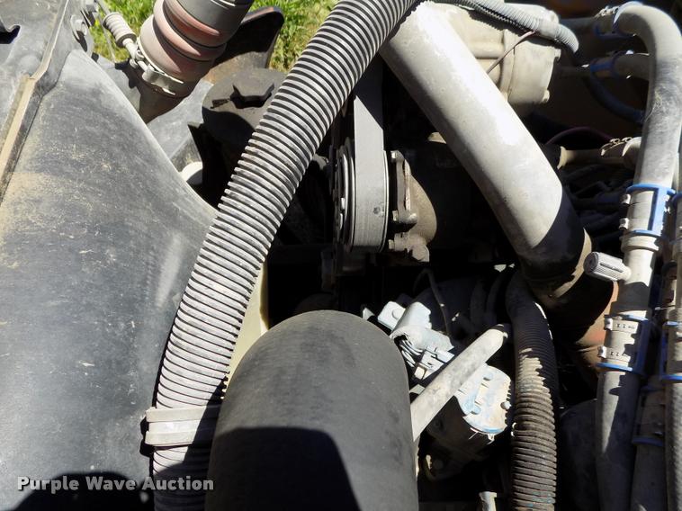 image for item DC7228 2007 International CE school bus