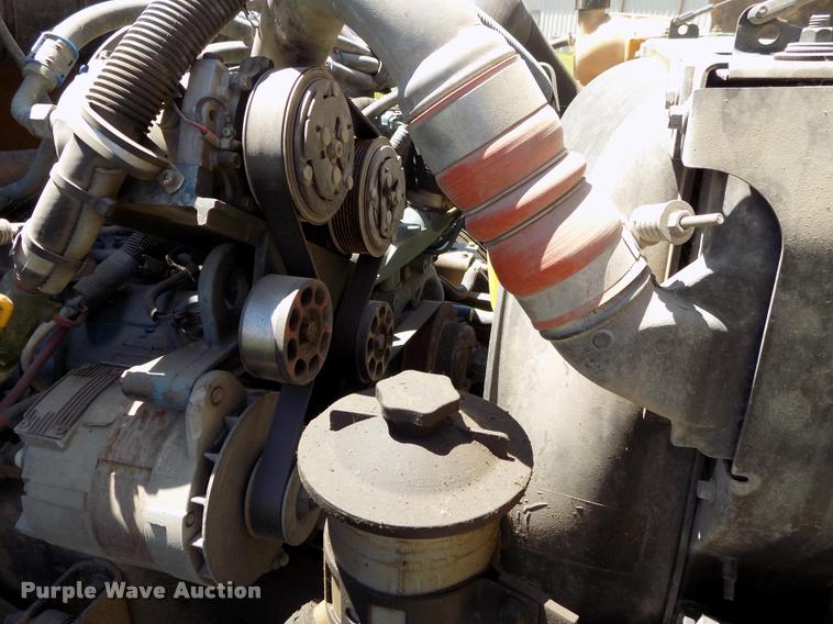 image for item DC7228 2007 International CE school bus