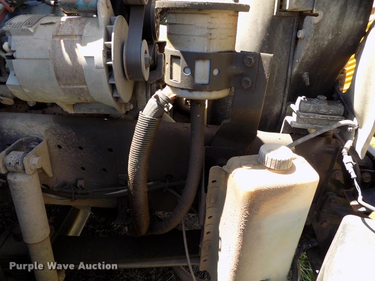 image for item DC7228 2007 International CE school bus