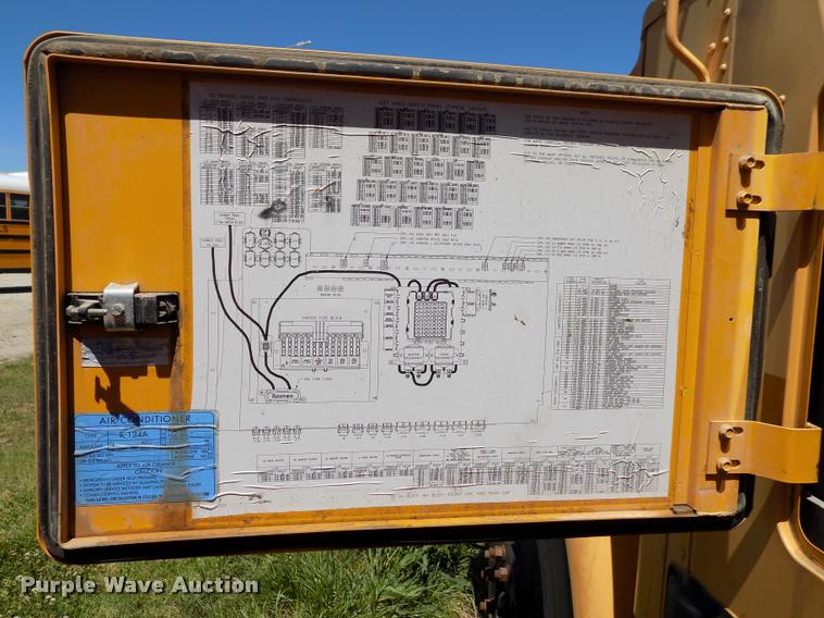 image for item DC7228 2007 International CE school bus