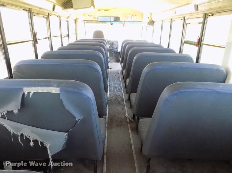 image for item DC7228 2007 International CE school bus