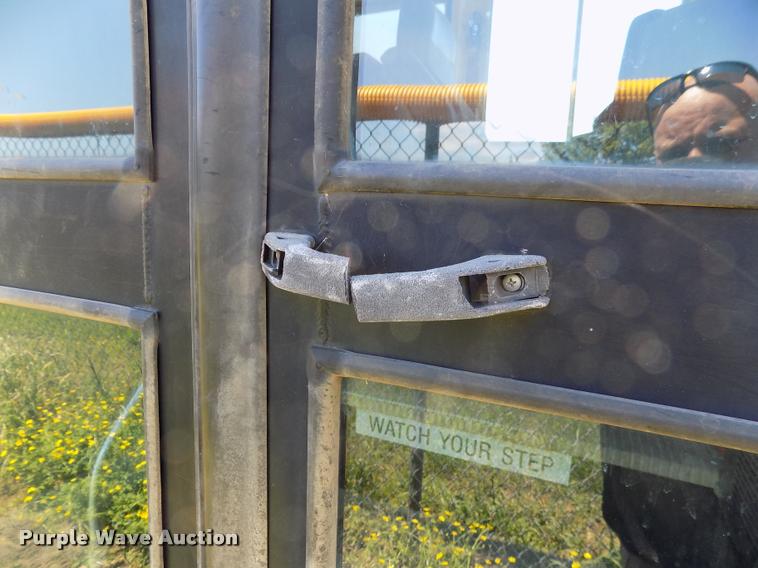 image for item DC7228 2007 International CE school bus