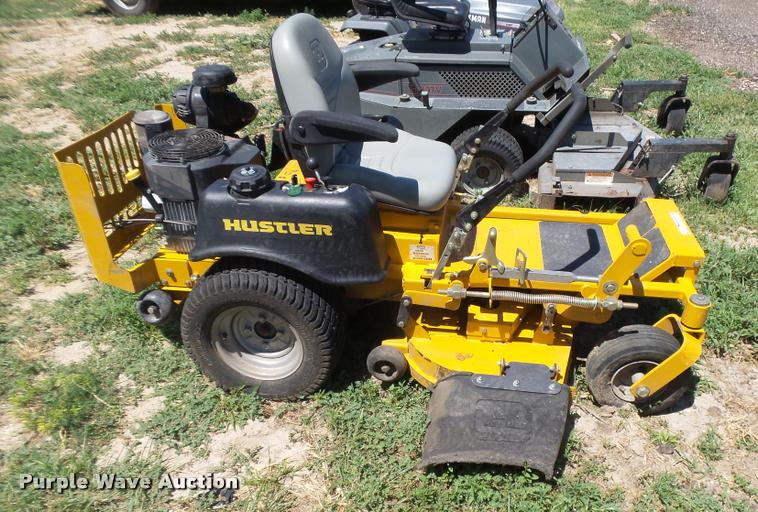 image for item DE9076 Hustler Mini Z ZTR lawn mower