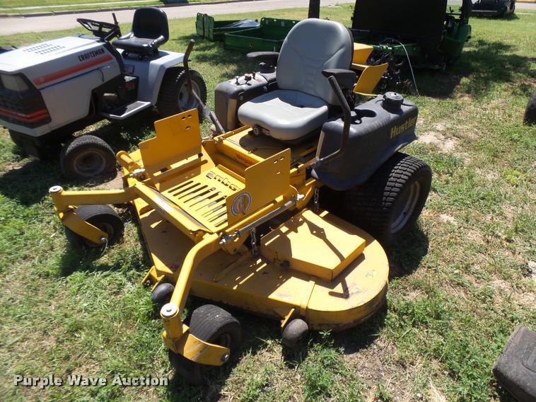 image for item DE9077 Hustler Super Z ZTR lawn mower