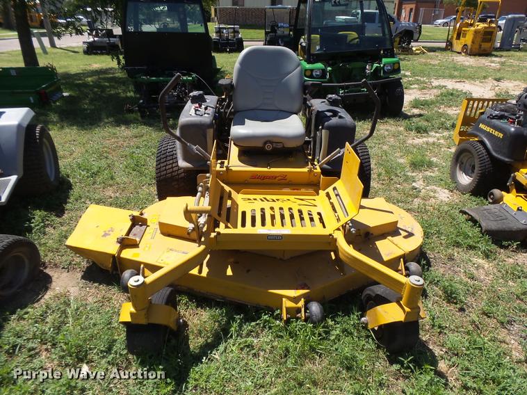 image for item DE9077 Hustler Super Z ZTR lawn mower