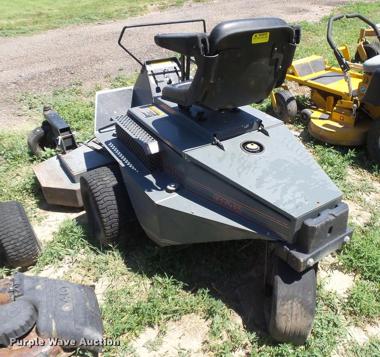 image for item DE9079 Grazer G1897V ZTR lawn mower