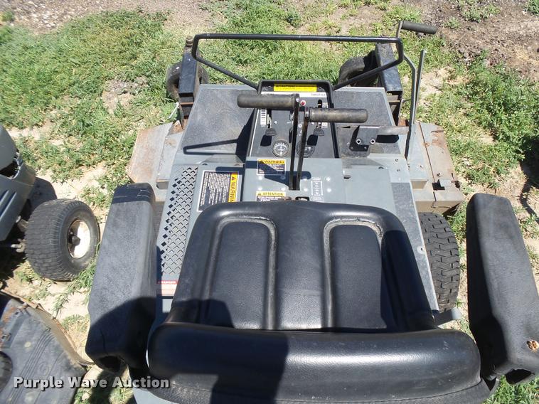 image for item DE9079 Grazer G1897V ZTR lawn mower