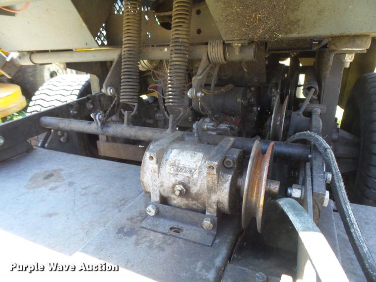 image for item DE9079 Grazer G1897V ZTR lawn mower