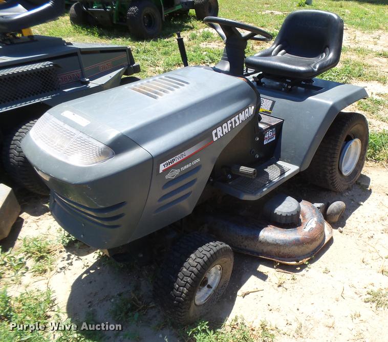 image for item DE9080 (2) Craftsman lawn mowers