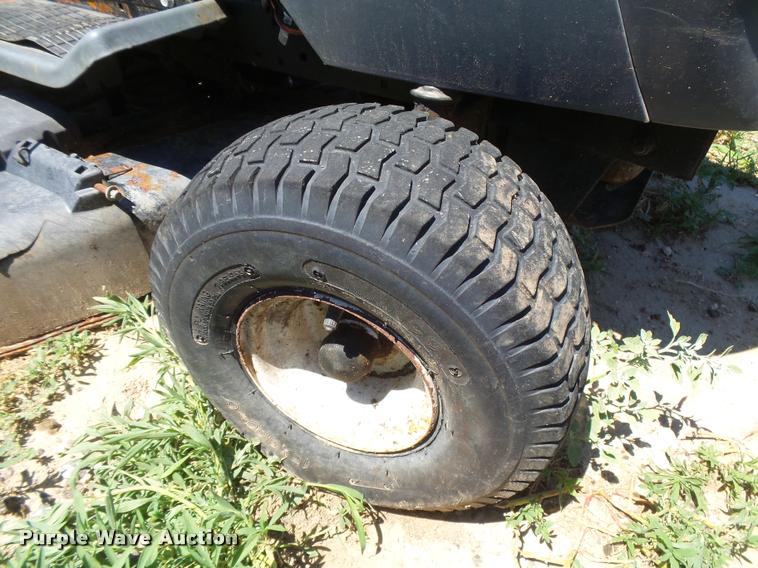 image for item DE9080 (2) Craftsman lawn mowers