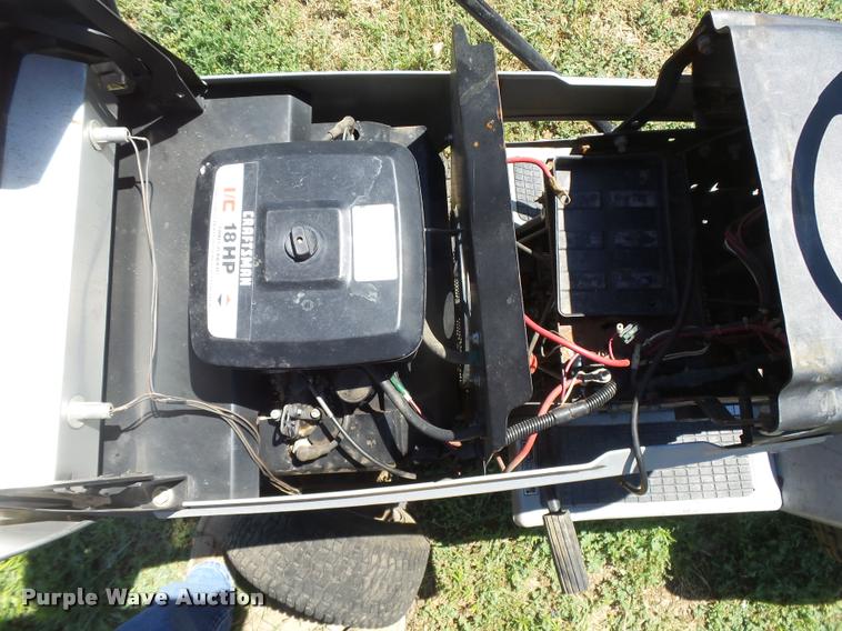 image for item DE9080 (2) Craftsman lawn mowers