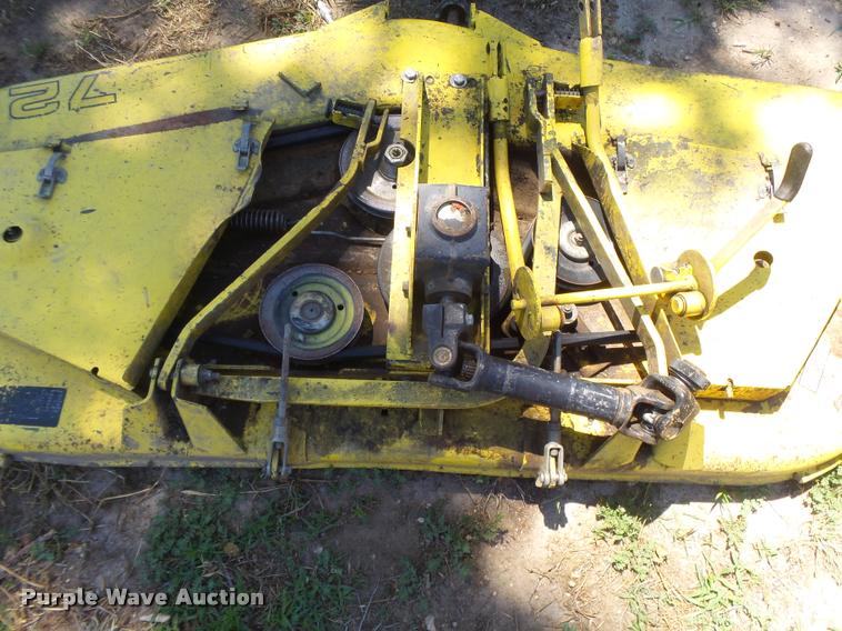 image for item DE9082 Lawn and garden equipment