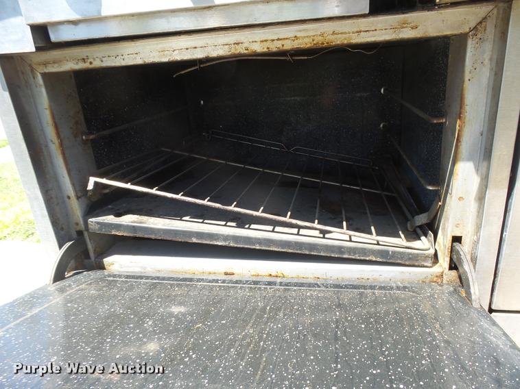 image for item DE9083 Restaurant equipment