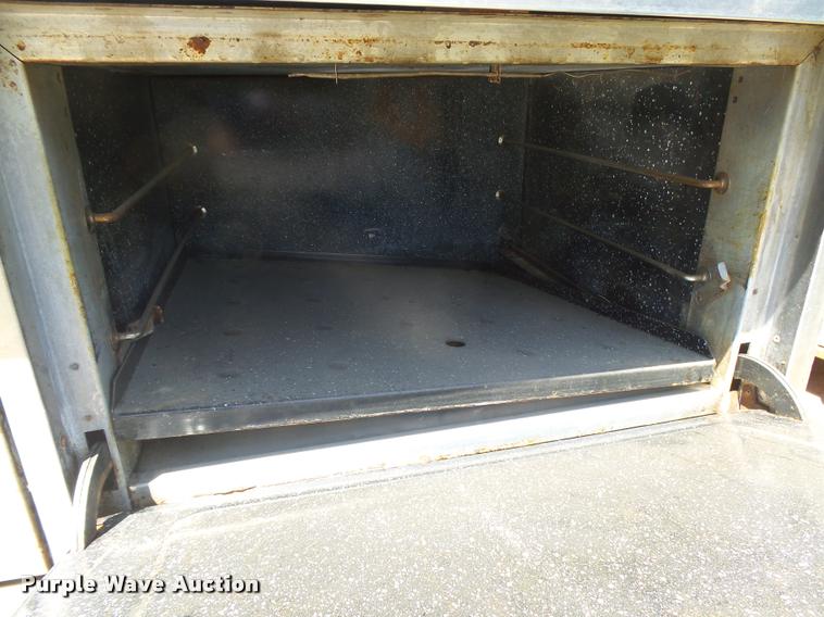 image for item DE9083 Restaurant equipment