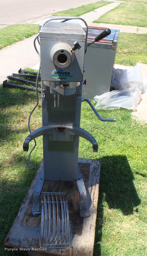 image for item DE9083 Restaurant equipment