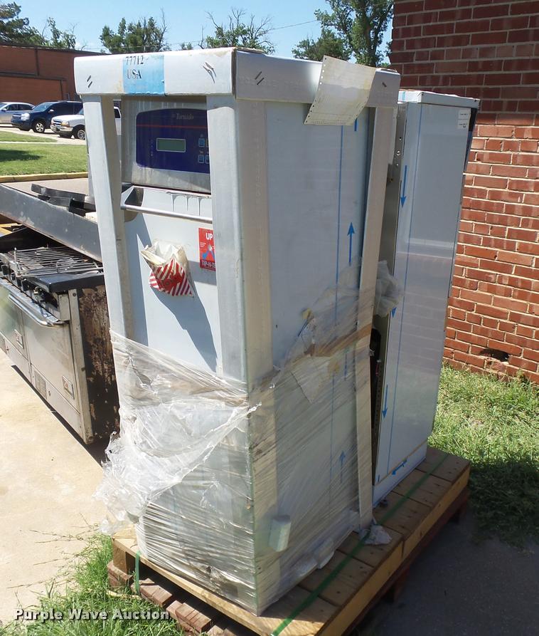 image for item DE9083 Restaurant equipment