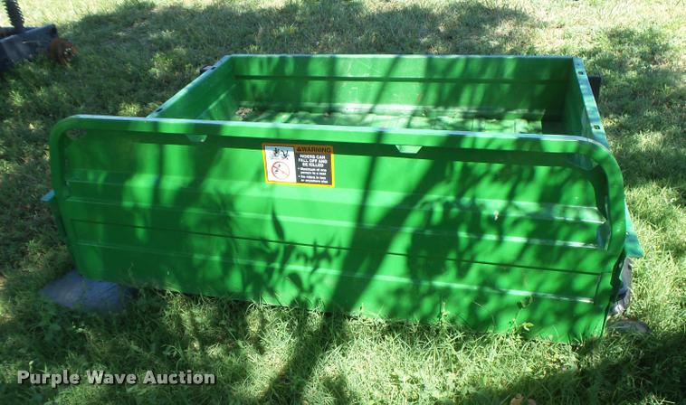 image for item DE9084 (2) John Deere Gator HPX beds