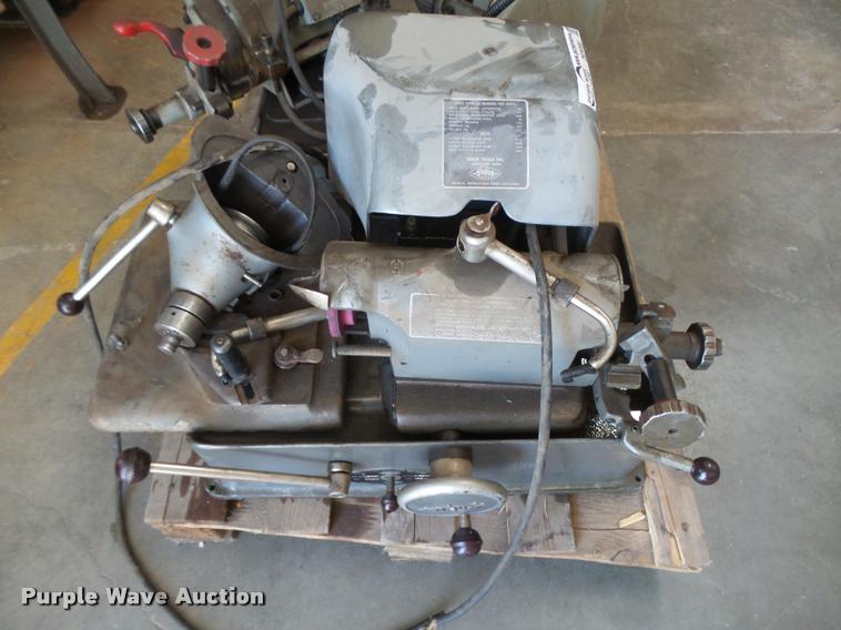 image for item DE9086 (2) Sioux valve grinder machines