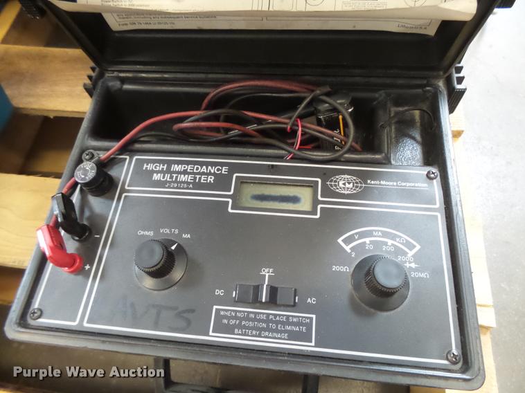 image for item DE9090 Automotive diagnostic equipment and test leads