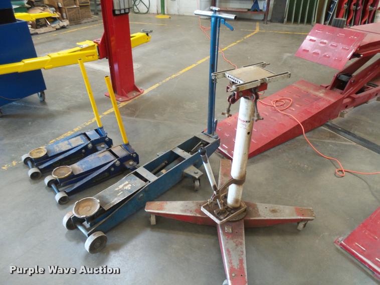 image for item DE9093 Tools