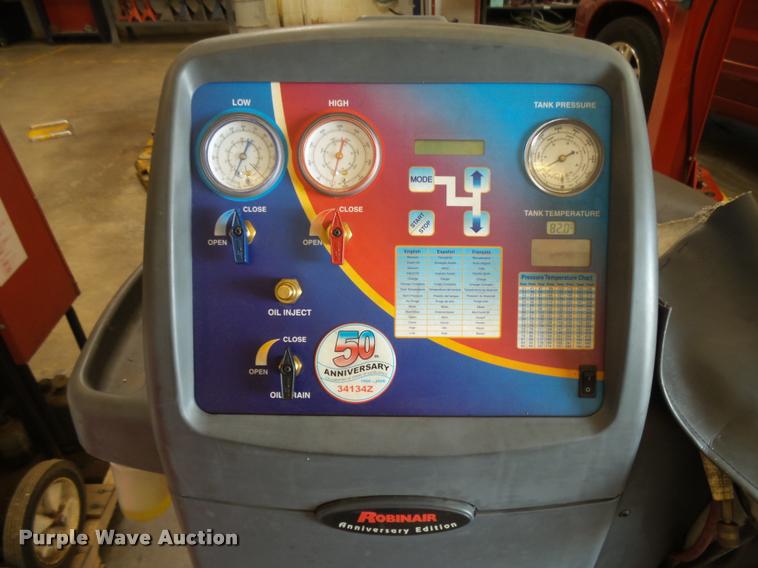 image for item DE9096 (7) refrigerant recovery and recycling systems