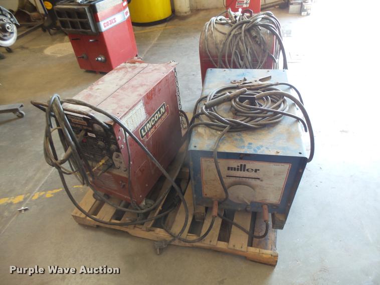image for item DE9098 (3) welders
