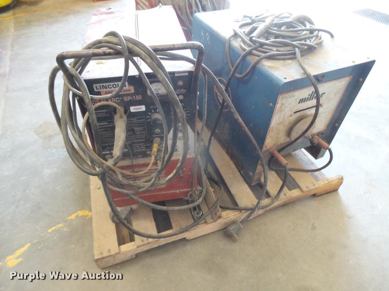 image for item DE9098 (3) welders
