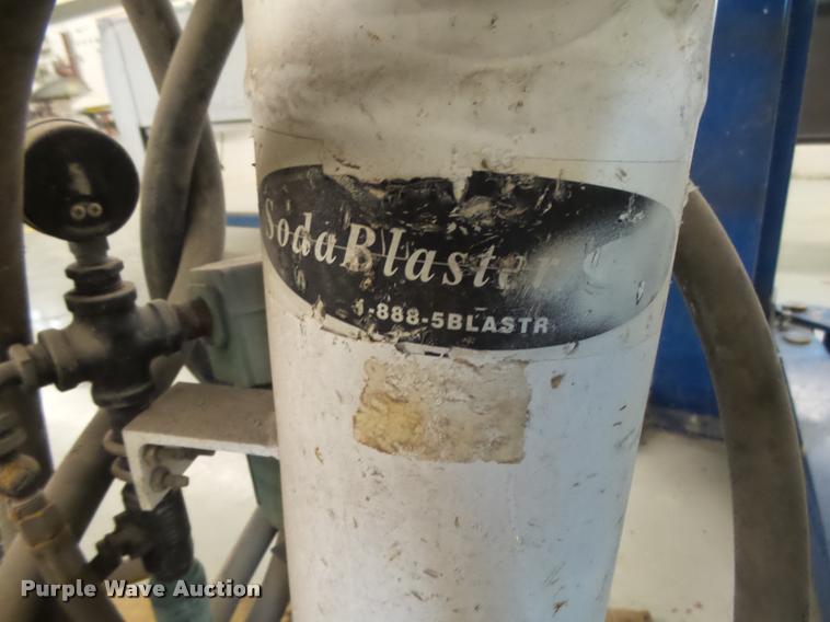 image for item DE9101 (3) soda blaster sand blast unit